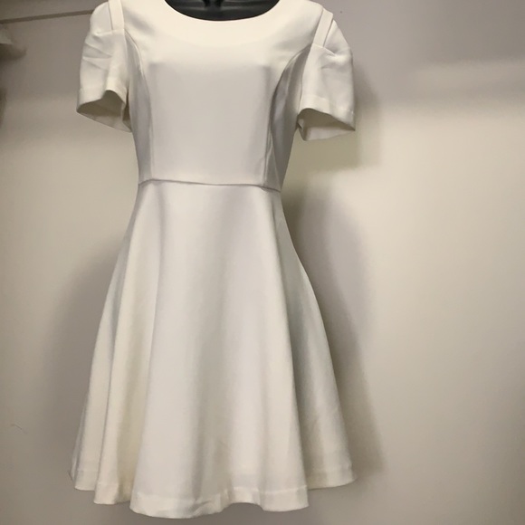 Skater dress $15 if you Buy 2 dresses or more - Picture 2 of 6